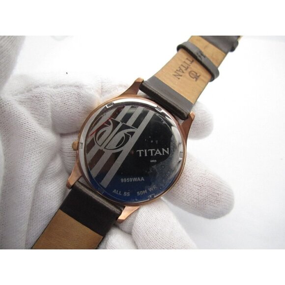 Women's Titan Quartz 50m WR Analog 41mm Dial Causal Round Watch (E594) 9959WAA - Picture 3 of 12